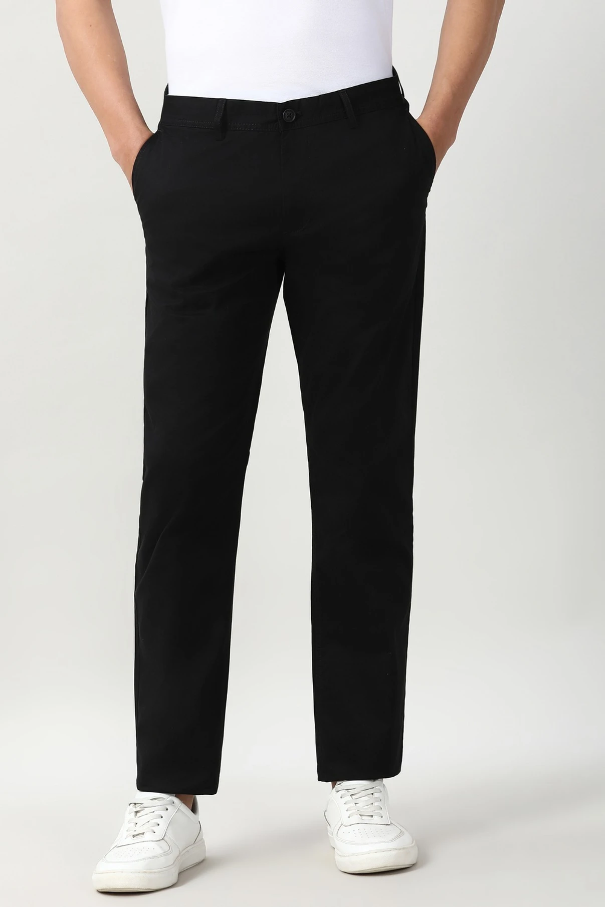 PETER ENGLAND Men Slim Fit Black Cotton Blend Trousers