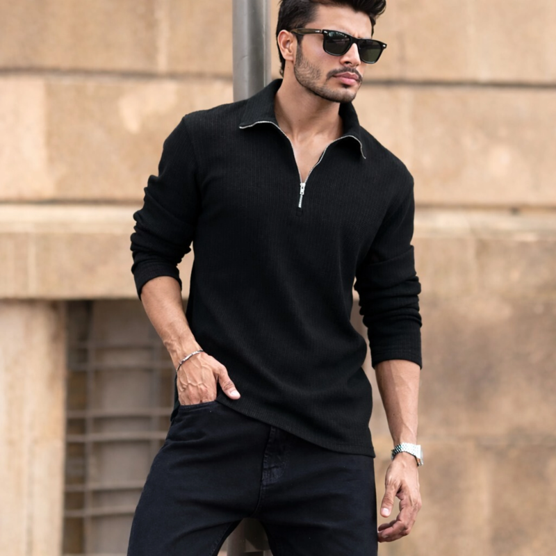 HEA7ENS Men Solid Zip Neck Polycotton Black T-Shirt