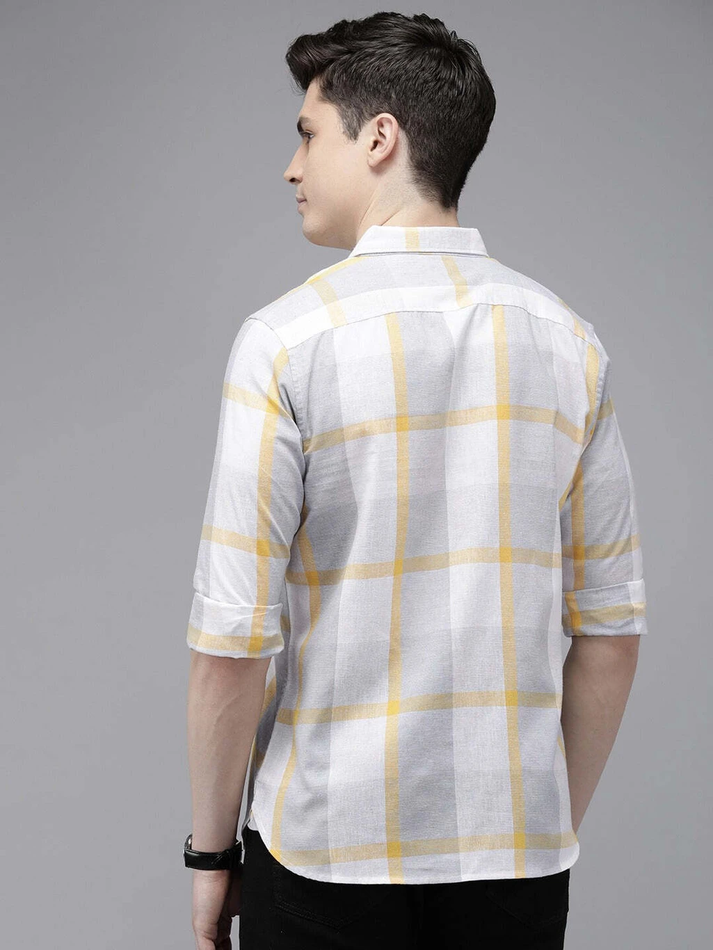 Men Slim Fit Checkered Button Down Collar Casual Shirt