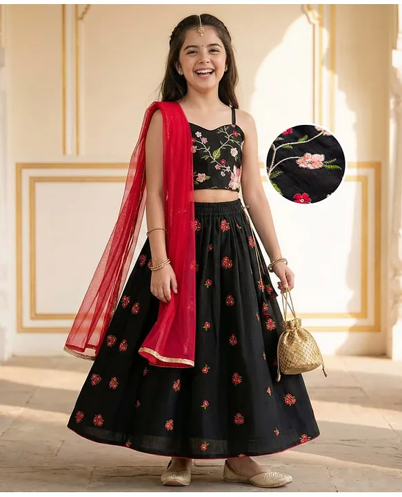 Woven Sleeveless Choli Lehenga Set with Floral Embroidery - Black