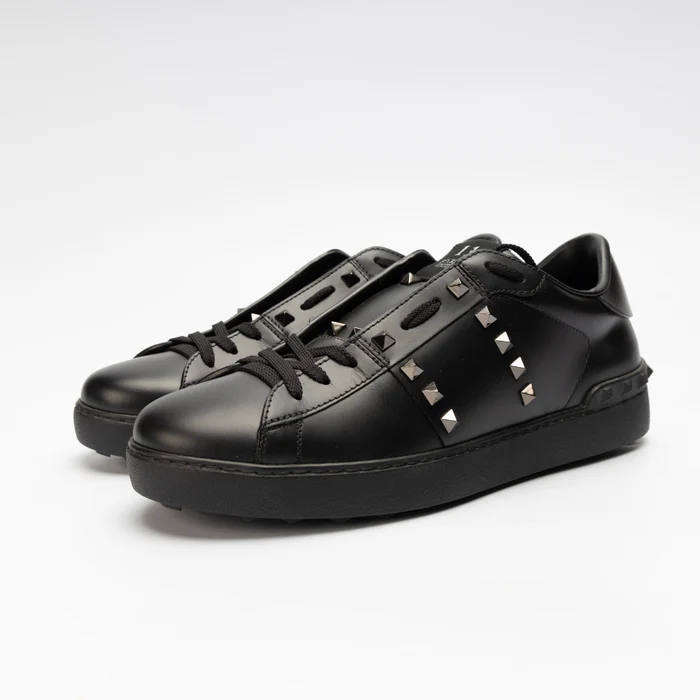 Valentino Black Leather Rockstud Low Top Sneakers