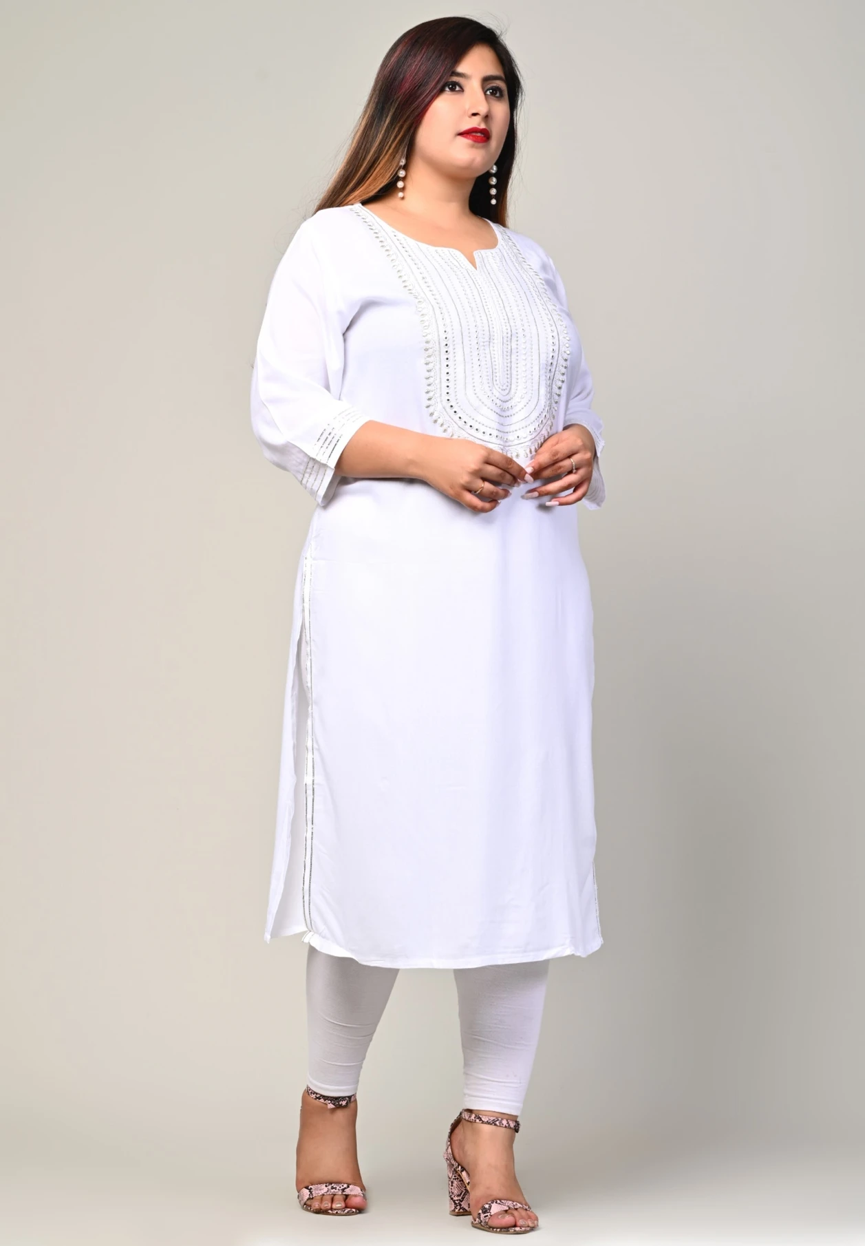 Swasti Women Embroidered Cotton Blend Straight Kurta (White)