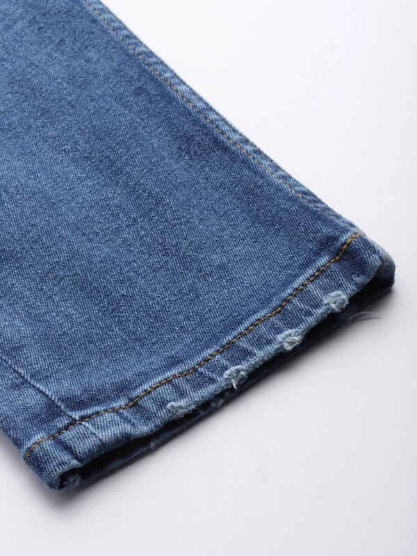 Men Tapered Fit Mid Rise Blue Jeans
