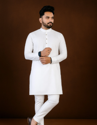 Men Solid Cotton Blend Straight Kurta (White)