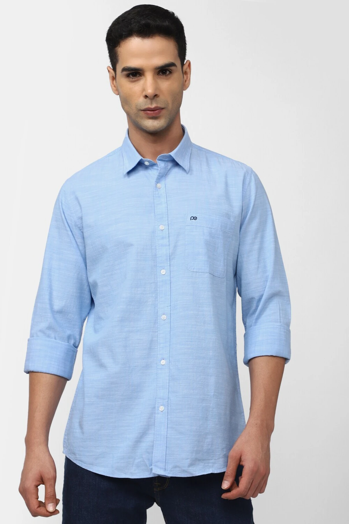 PETER ENGLAND Men Slim Fit Solid Spread Collar Casual Shirt