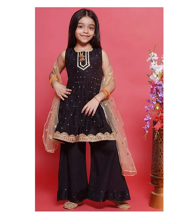 Little Bansi Chanderi Cotton Sleeveless Zari Emboridered & Lace Embellished Coordinating Kurta & Palazzo With Dupatta Set - Black
